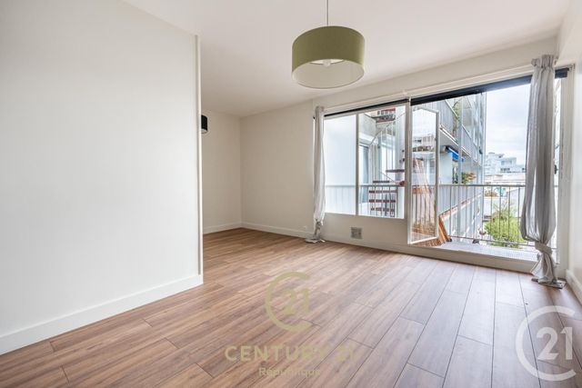 Appartement F2 à vendre - 2 pièces - 33.42 m2 - PARIS - 75010 - ILE-DE-FRANCE - Century 21 République