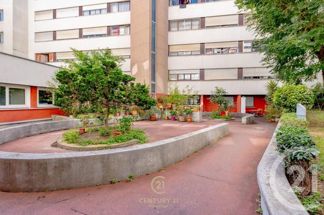 Appartement Studio à vendre - 1 pièce - 15.74 m2 - PARIS - 75019 - ILE-DE-FRANCE - Century 21 République