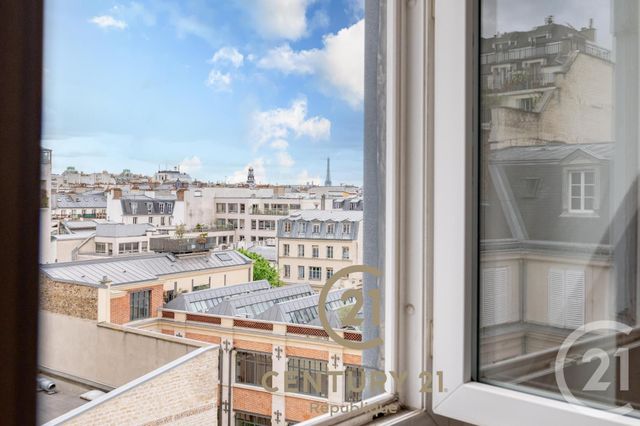  - PARIS - 