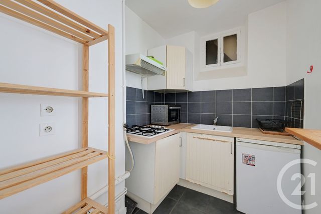 Afficher la photo en grand Appartement F2 à vendre - 2 pièces - 39.18 m2 - PARIS - 75019 - ILE-DE-FRANCE - Century 21 République