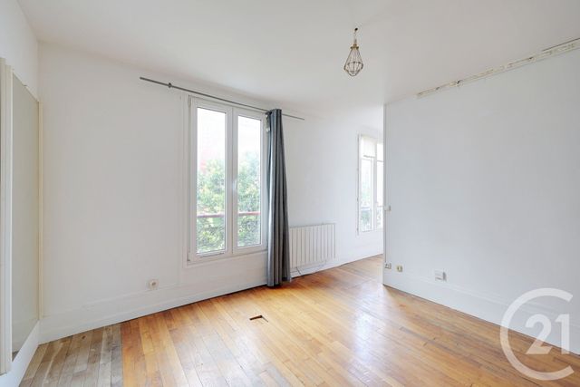 Afficher la photo en grand Appartement F2 à vendre - 2 pièces - 39.18 m2 - PARIS - 75019 - ILE-DE-FRANCE - Century 21 République