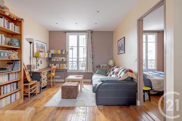  - PARIS - 