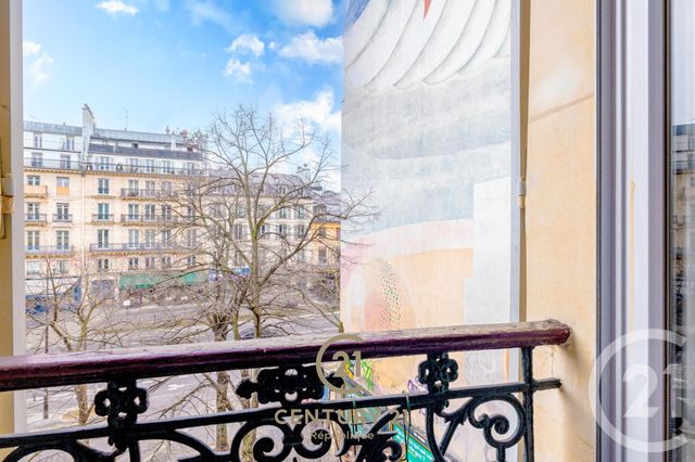 Appartement F2 à vendre - 2 pièces - 46.86 m2 - PARIS - 75011 - ILE-DE-FRANCE - Century 21 République