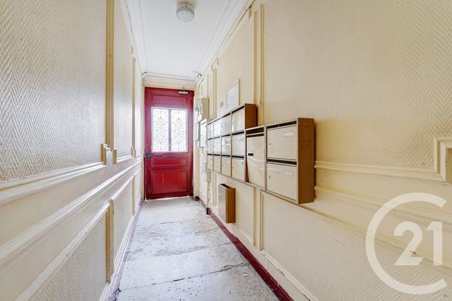 Appartement F1 à vendre - 1 pièce - 25.0 m2 - PARIS - 75020 - ILE-DE-FRANCE - Century 21 République