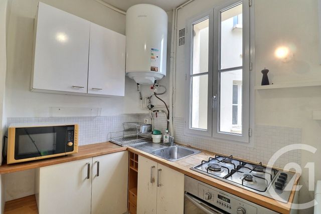 Appartement F2 à vendre - 2 pièces - 44.6 m2 - PARIS - 75010 - ILE-DE-FRANCE - Century 21 République