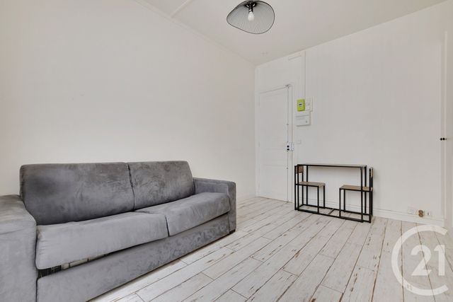 Appartement Studio à vendre - 1 pièce - 14.38 m2 - PARIS - 75019 - ILE-DE-FRANCE - Century 21 République