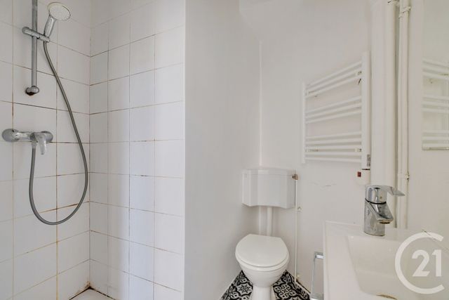 Appartement Studio à vendre - 1 pièce - 14.38 m2 - PARIS - 75019 - ILE-DE-FRANCE - Century 21 République