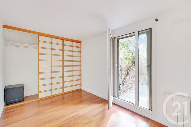 Afficher la photo en grand Appartement F4 à vendre - 4 pièces - 79.9 m2 - ASNIERES SUR SEINE - 92 - ILE-DE-FRANCE - Century 21 République