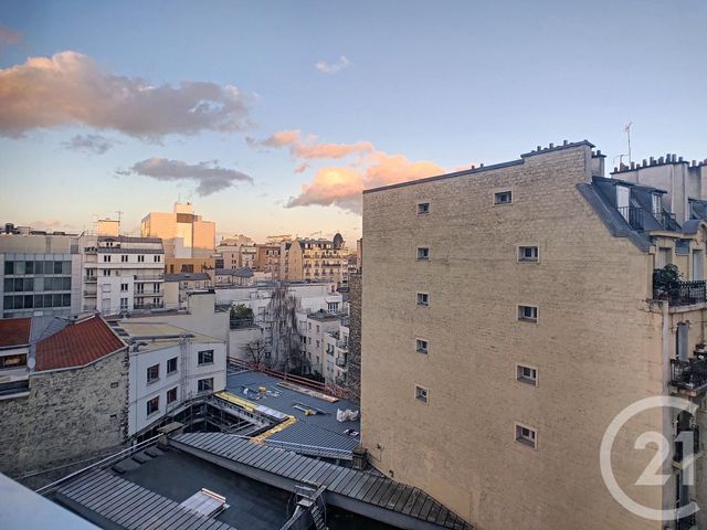 Afficher la photo en grand Appartement Studio à louer - 1 pièce - 32.97 m2 - PARIS - 75012 - ILE-DE-FRANCE - Century 21 République