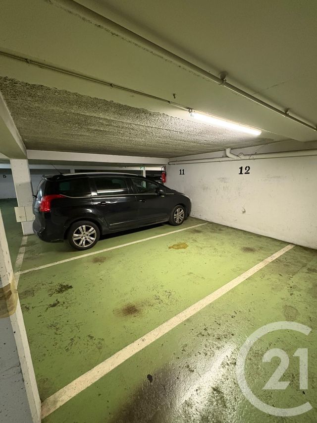 parking à vendre - 11.0 m2 - PARIS - 75010 - ILE-DE-FRANCE - Century 21 République