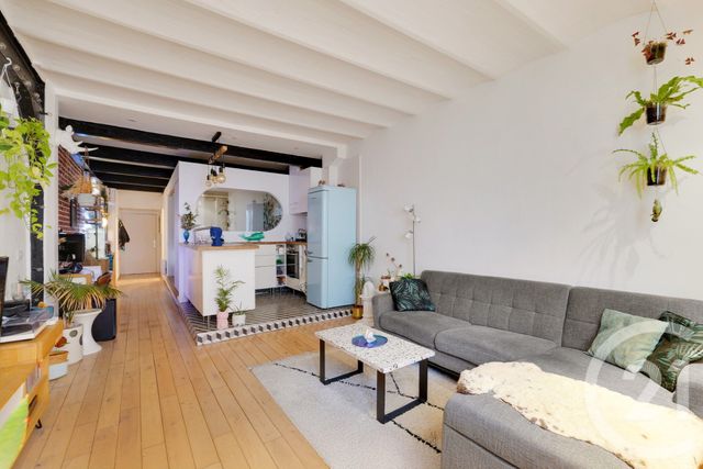 Appartement F2 à vendre - 2 pièces - 52.3 m2 - PARIS - 75011 - ILE-DE-FRANCE - Century 21 République