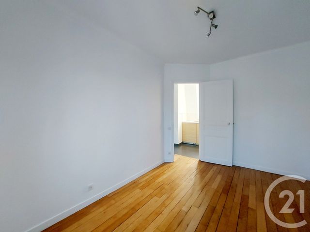 Appartement T2 à louer - 2 pièces - 33.51 m2 - PARIS - 75013 - ILE-DE-FRANCE - Century 21 République