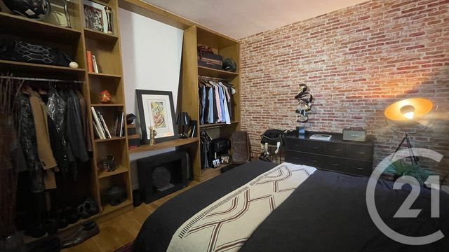 Appartement F2 à louer - 2 pièces - 45.3 m2 - PARIS - 75011 - ILE-DE-FRANCE - Century 21 République