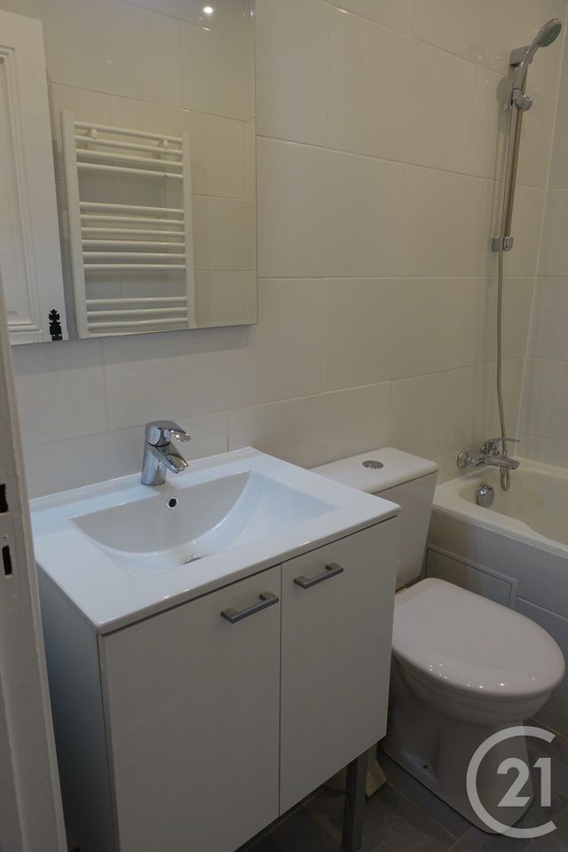 Appartement F2 à louer - 2 pièces - 31.05 m2 - PARIS - 75012 - ILE-DE-FRANCE - Century 21 République