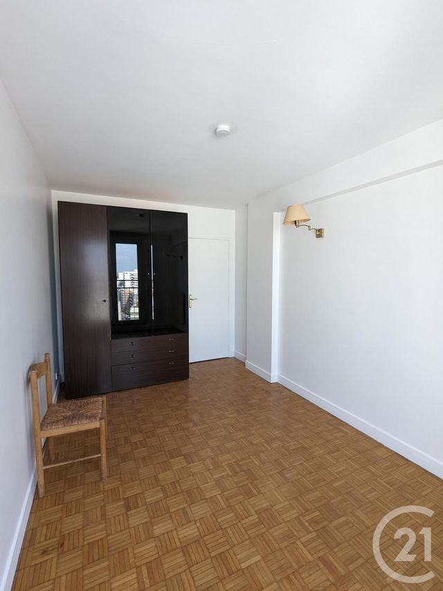 Appartement T2 à louer - 2 pièces - 49.73 m2 - PARIS - 75019 - ILE-DE-FRANCE - Century 21 République