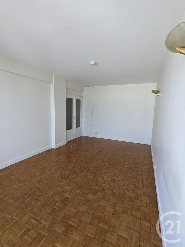 Appartement T2 à louer PARIS