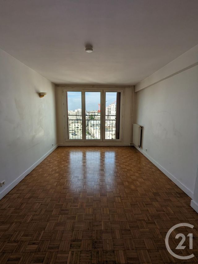 Appartement T2 à louer - 2 pièces - 49.73 m2 - PARIS - 75019 - ILE-DE-FRANCE - Century 21 République