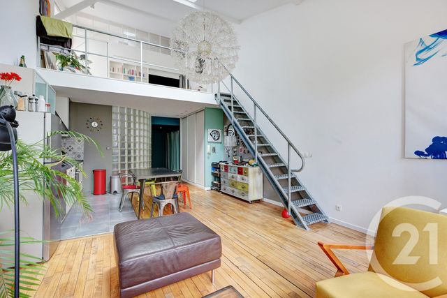 Appartement Loft à vendre - 3 pièces - 73.9 m2 - PARIS - 75020 - ILE-DE-FRANCE - Century 21 République