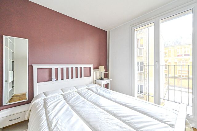 Appartement T2 à louer - 2 pièces - 35.7 m2 - PARIS - 75013 - ILE-DE-FRANCE - Century 21 République