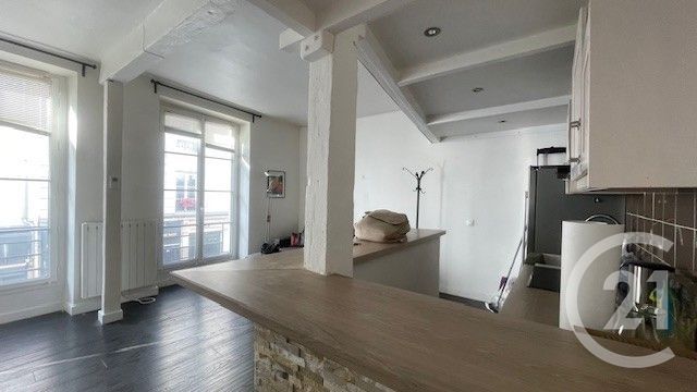 Appartement F2 à louer - 2 pièces - 44.1 m2 - PARIS - 75011 - ILE-DE-FRANCE - Century 21 République