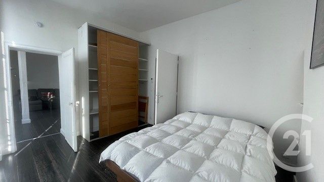 Appartement F2 à louer - 2 pièces - 44.1 m2 - PARIS - 75011 - ILE-DE-FRANCE - Century 21 République
