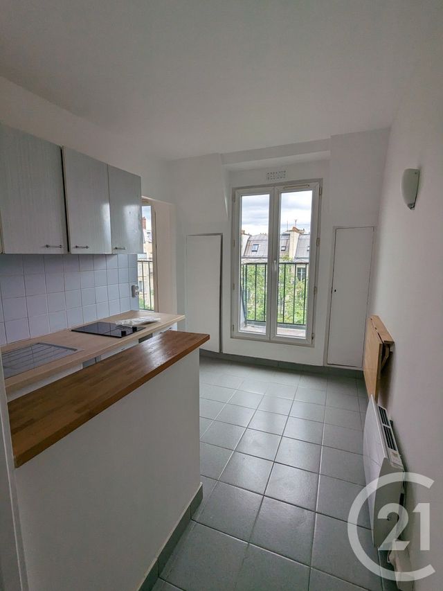 Appartement T2 à louer - 2 pièces - 18.52 m2 - PARIS - 75010 - ILE-DE-FRANCE - Century 21 République