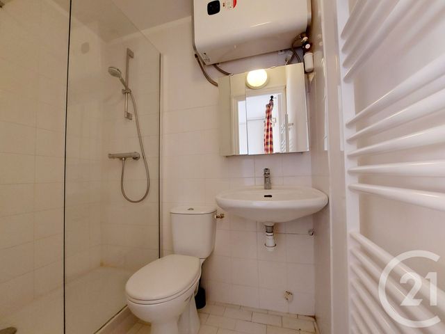 Appartement Studio à louer - 1 pièce - 18.13 m2 - PARIS - 75013 - ILE-DE-FRANCE - Century 21 République