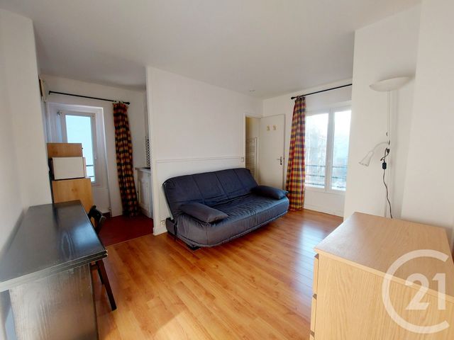 Appartement Studio à louer - 1 pièce - 18.13 m2 - PARIS - 75013 - ILE-DE-FRANCE - Century 21 République