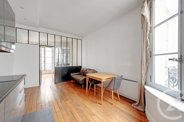 Appartement F2 à vendre - 2 pièces - 30.0 m2 - PARIS - 75001 - ILE-DE-FRANCE - Century 21 République