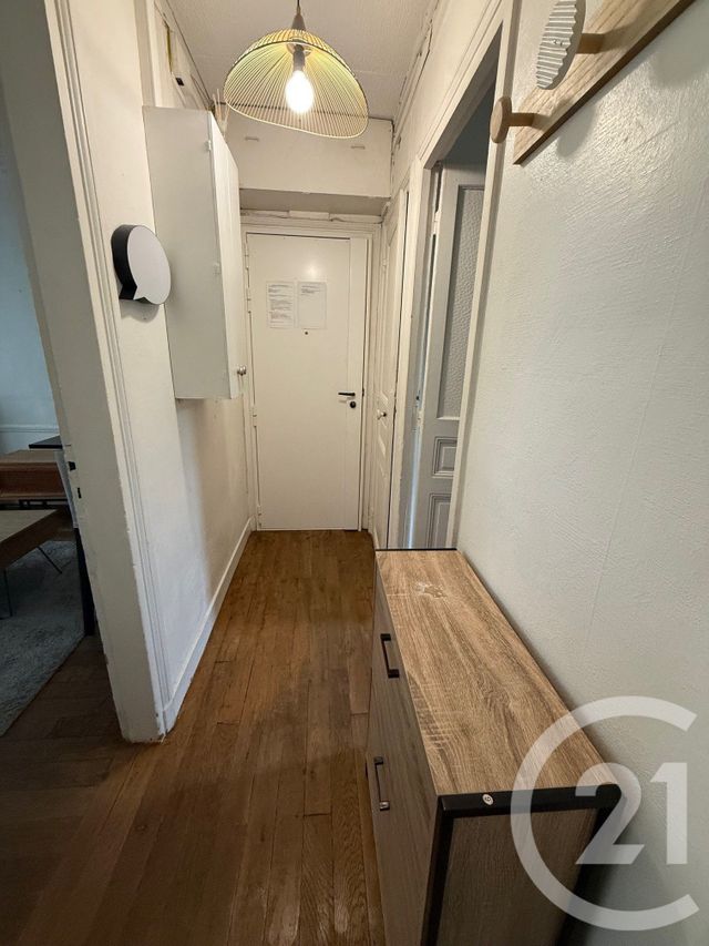 Appartement T3 à louer - 3 pièces - 42.52 m2 - PARIS - 75013 - ILE-DE-FRANCE - Century 21 République