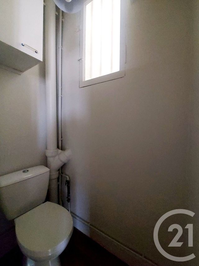 Appartement T2 à louer - 3 pièces - 44.46 m2 - PARIS - 75013 - ILE-DE-FRANCE - Century 21 République