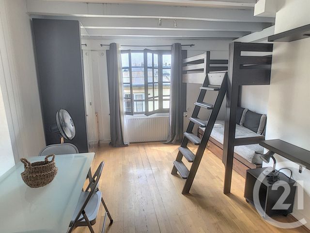 Appartement F1 à louer PARIS