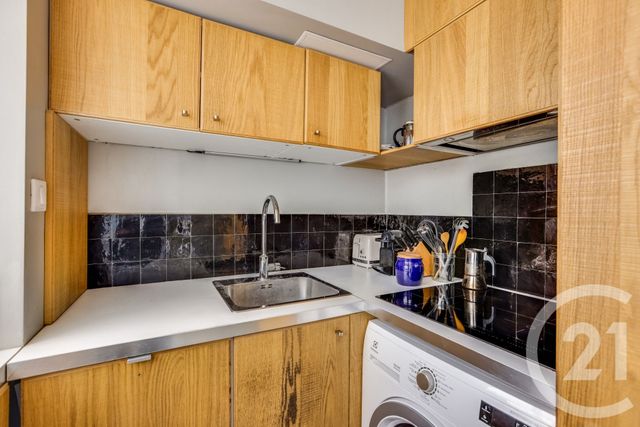 Appartement F2 à vendre - 2 pièces - 39.0 m2 - PARIS - 75011 - ILE-DE-FRANCE - Century 21 République