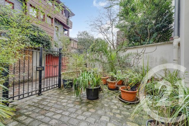 Appartement F1 à vendre - 1 pièce - 23.52 m2 - PARIS - 75020 - ILE-DE-FRANCE - Century 21 République