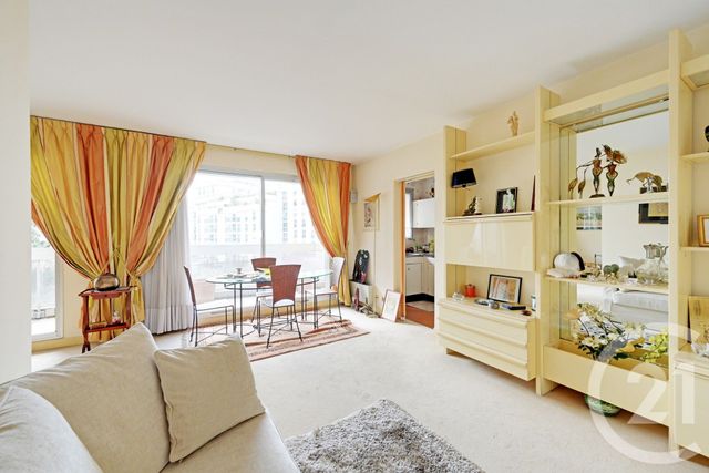 Appartement F2 à vendre - 2 pièces - 50.0 m2 - PARIS - 75019 - ILE-DE-FRANCE - Century 21 République