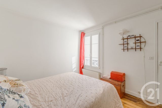 Appartement F4 à vendre - 4 pièces - 72.77 m2 - PARIS - 75018 - ILE-DE-FRANCE - Century 21 République