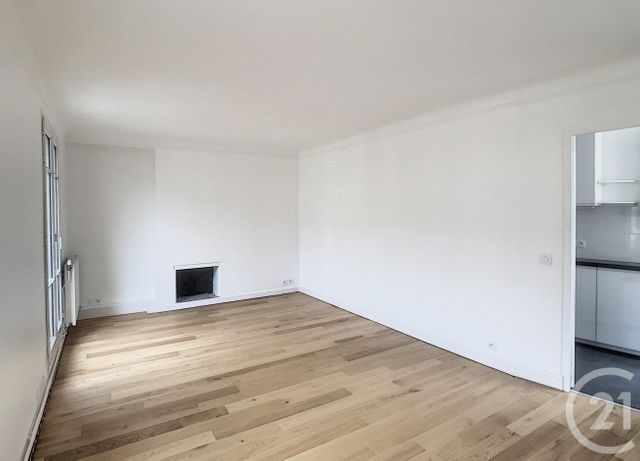 Appartement F3 à louer - 3 pièces - 62.69 m2 - PARIS - 75012 - ILE-DE-FRANCE - Century 21 République