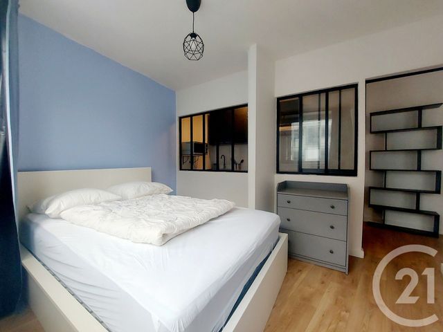 Appartement T2 à louer - 2 pièces - 36.07 m2 - PARIS - 75013 - ILE-DE-FRANCE - Century 21 République