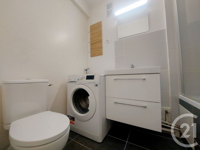 Appartement T2 à louer - 2 pièces - 36.07 m2 - PARIS - 75013 - ILE-DE-FRANCE - Century 21 République