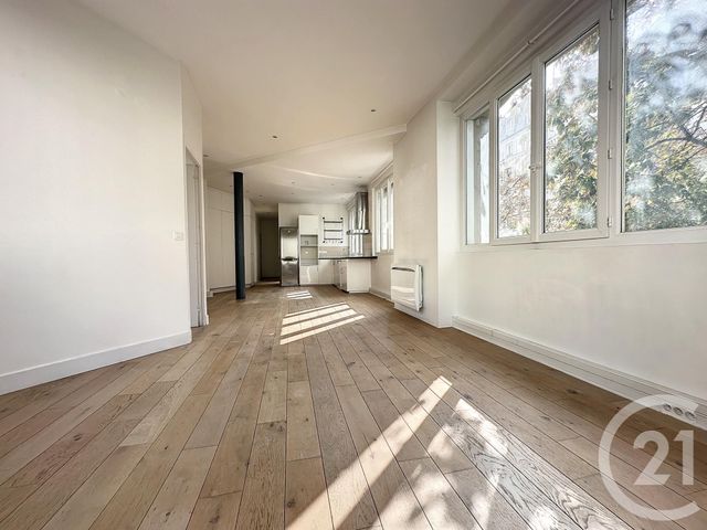 Appartement F3 à louer - 3 pièces - 66.0 m2 - PARIS - 75012 - ILE-DE-FRANCE - Century 21 République