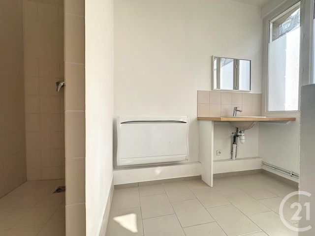 Appartement F3 à louer - 3 pièces - 66.0 m2 - PARIS - 75012 - ILE-DE-FRANCE - Century 21 République