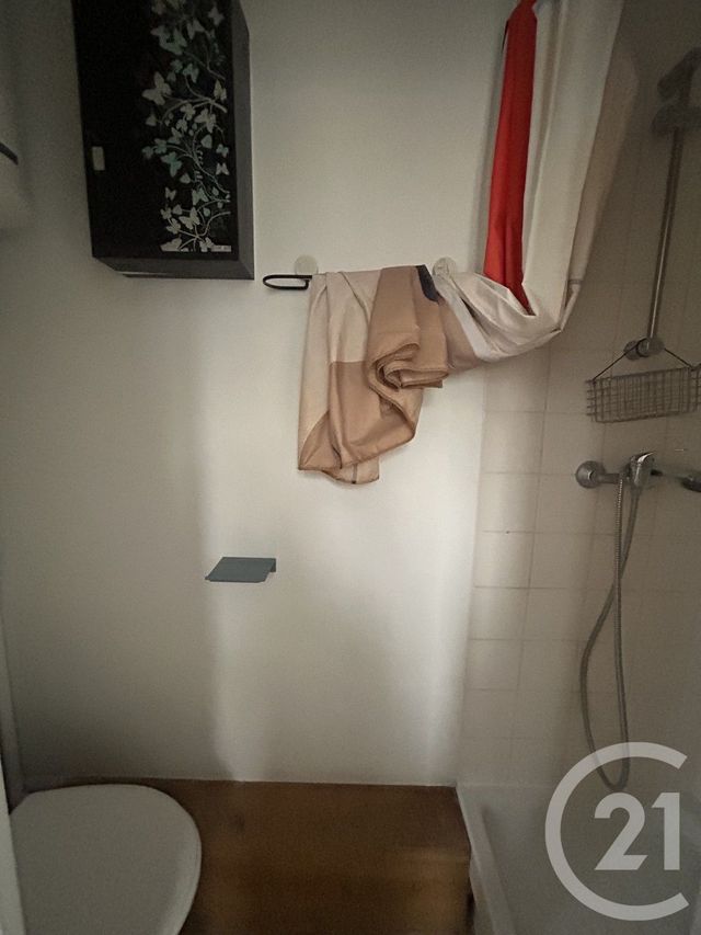 Appartement Studette à louer - 1 pièce - 10.26 m2 - PARIS - 75010 - ILE-DE-FRANCE - Century 21 République