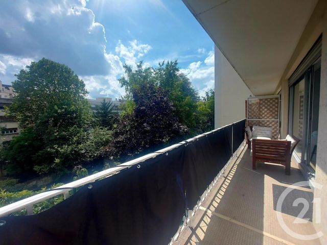 Appartement T2 à louer - 2 pièces - 60.07 m2 - PARIS - 75013 - ILE-DE-FRANCE - Century 21 République