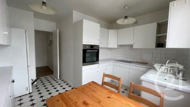 Appartement F2 à louer - 2 pièces - 53.72 m2 - PARIS - 75013 - ILE-DE-FRANCE - Century 21 République