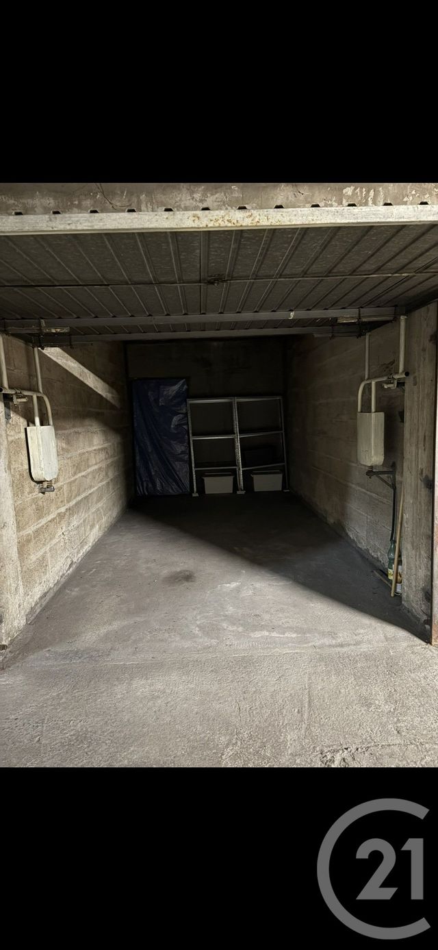 parking à vendre - 12.29 m2 - PARIS - 75020 - ILE-DE-FRANCE - Century 21 République