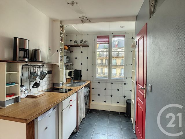 Appartement Studio à louer - 1 pièce - 25.63 m2 - PARIS - 75012 - ILE-DE-FRANCE - Century 21 République