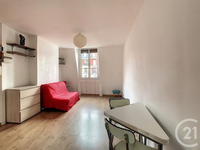 Appartement Studio à louer - 1 pièce - 25.63 m2 - PARIS - 75012 - ILE-DE-FRANCE - Century 21 République