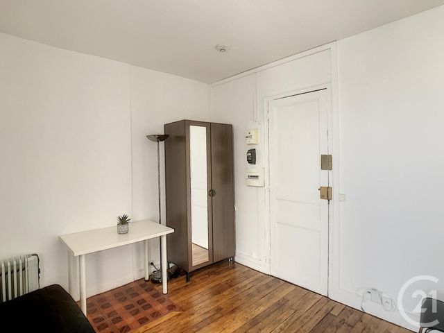 Appartement Studio à louer - 1 pièce - 13.26 m2 - PARIS - 75012 - ILE-DE-FRANCE - Century 21 République