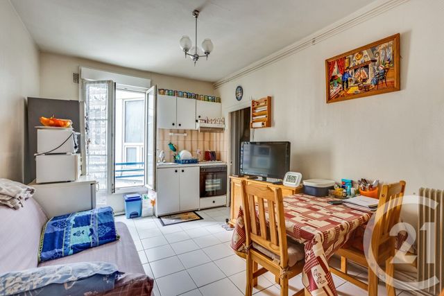 Appartement F2 à vendre - 2 pièces - 37.6 m2 - PARIS - 75010 - ILE-DE-FRANCE - Century 21 République