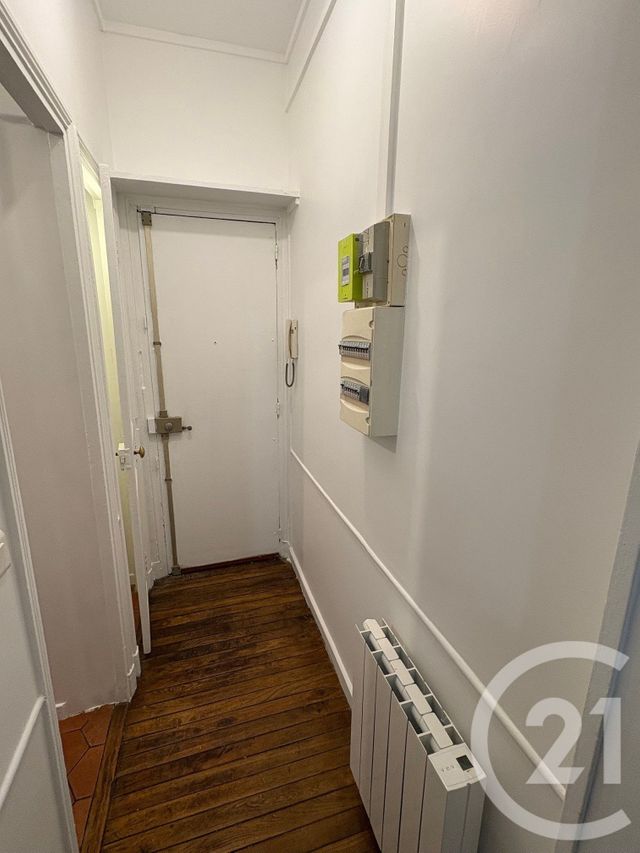 Appartement F2 à louer - 2 pièces - 29.82 m2 - PARIS - 75010 - ILE-DE-FRANCE - Century 21 République